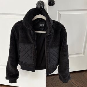 NWOT Alo Sherpa Edge Bomber - Black - S